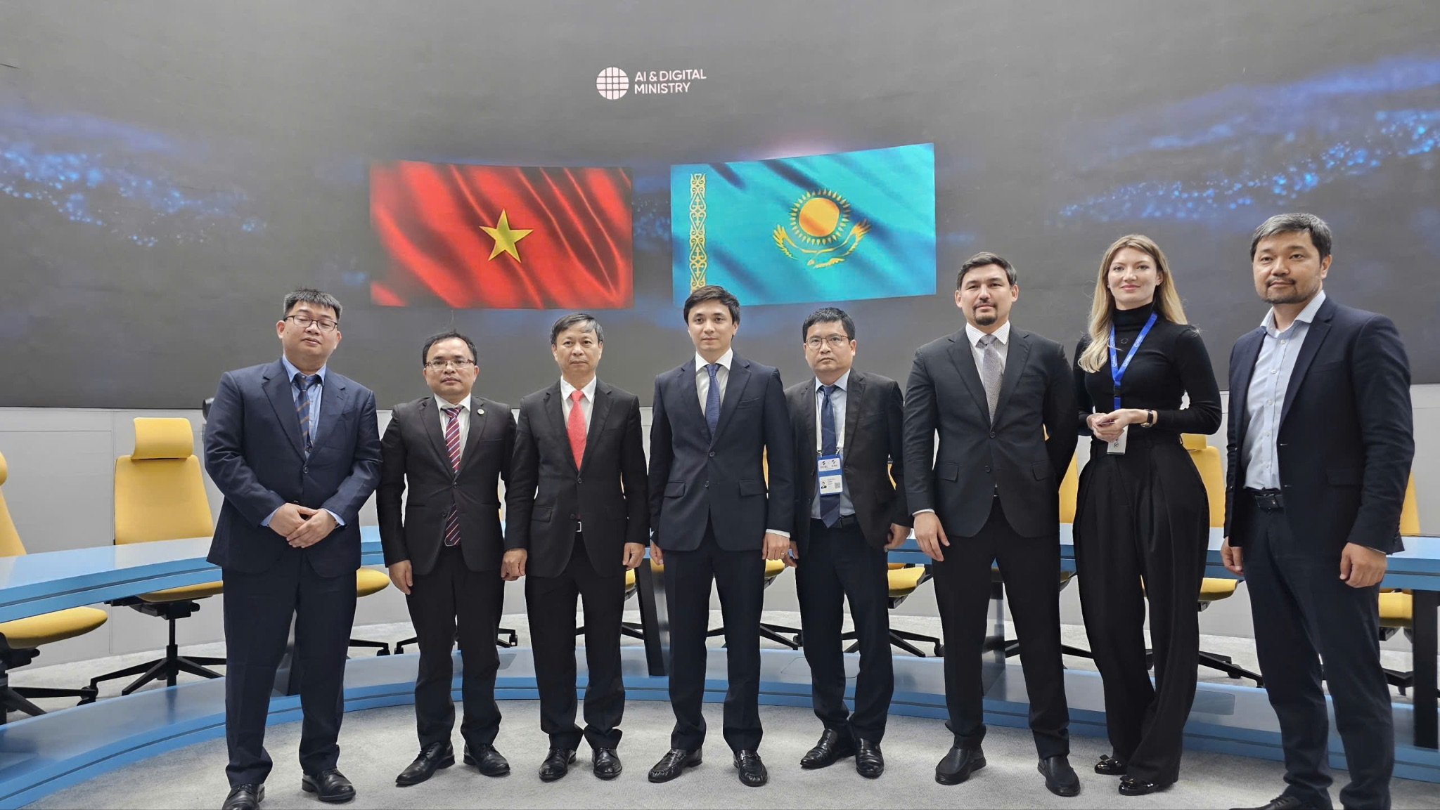 Bộ KH&CN Việt Nam và Bộ TTNT & Phát triển số Kazakhstan: Thúc đẩy hợp tác chiến lược về AI và Chính phủ số