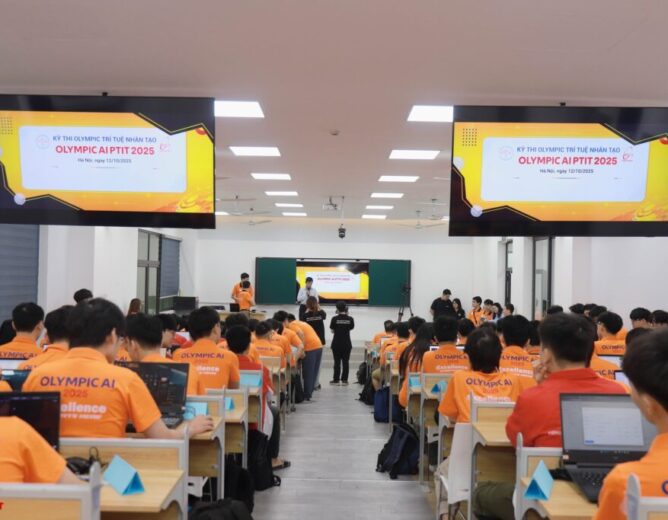 Phong trào Lập trình thi đấu tại PTIT: Bệ phóng tư duy thuật toán cho sinh viên Khoa AI