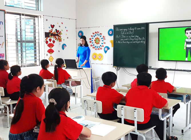 Khi AI trở thành kiến thức phổ thông: Nhà trường cần dạy gì ngoài cách sử dụng công cụ?